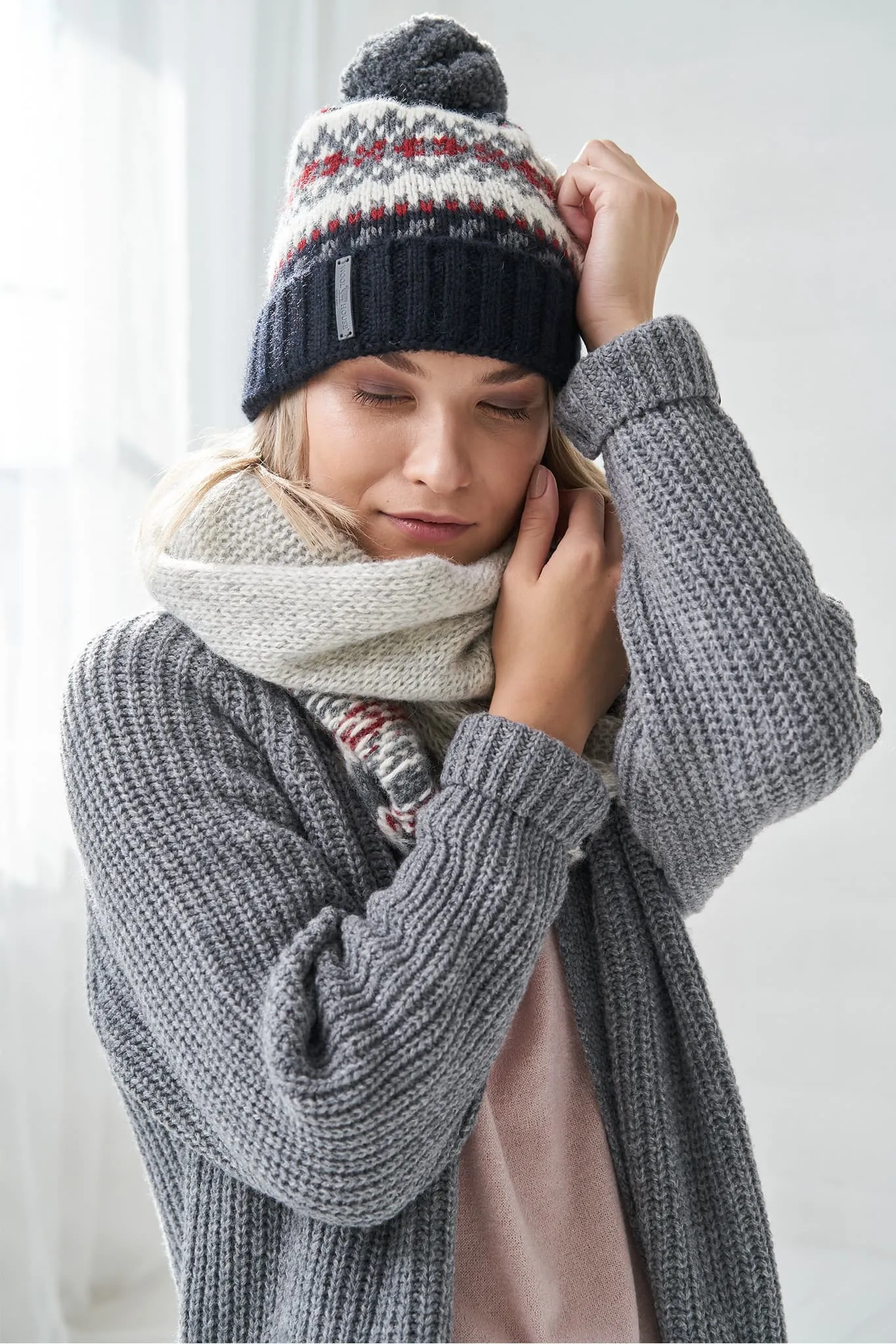 Luxury wool hat